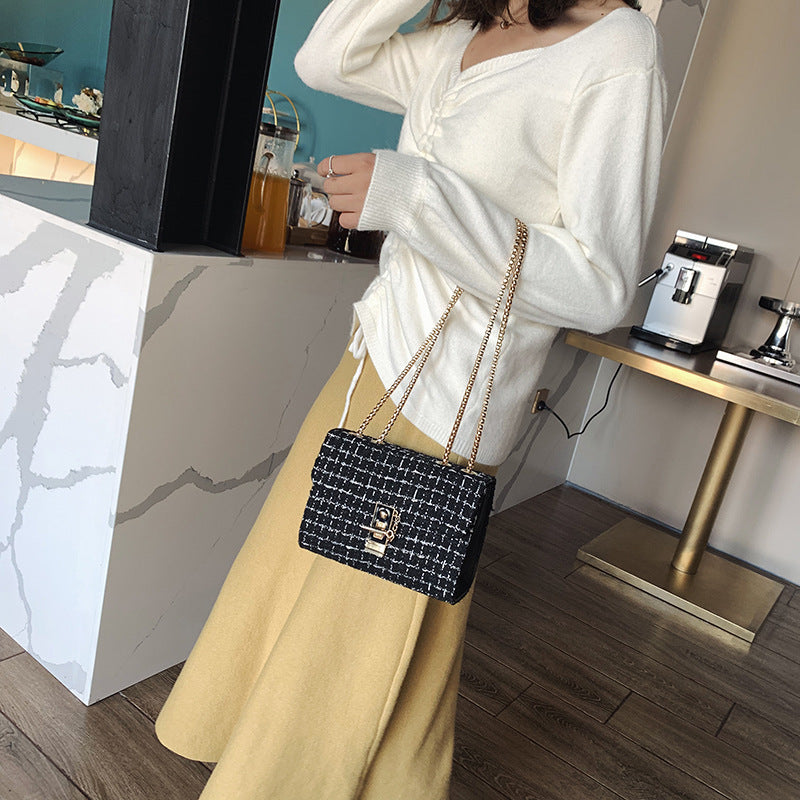 Chic Chain Bag Fashion Small Square Bag