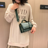 Women's Simple Retro Small Square Messenger Bag