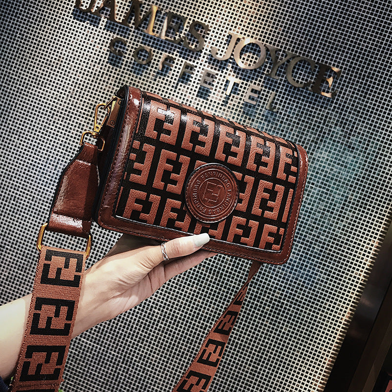 Vintage Mori Style Small Square Bag Wide Strap Crossbody Bag