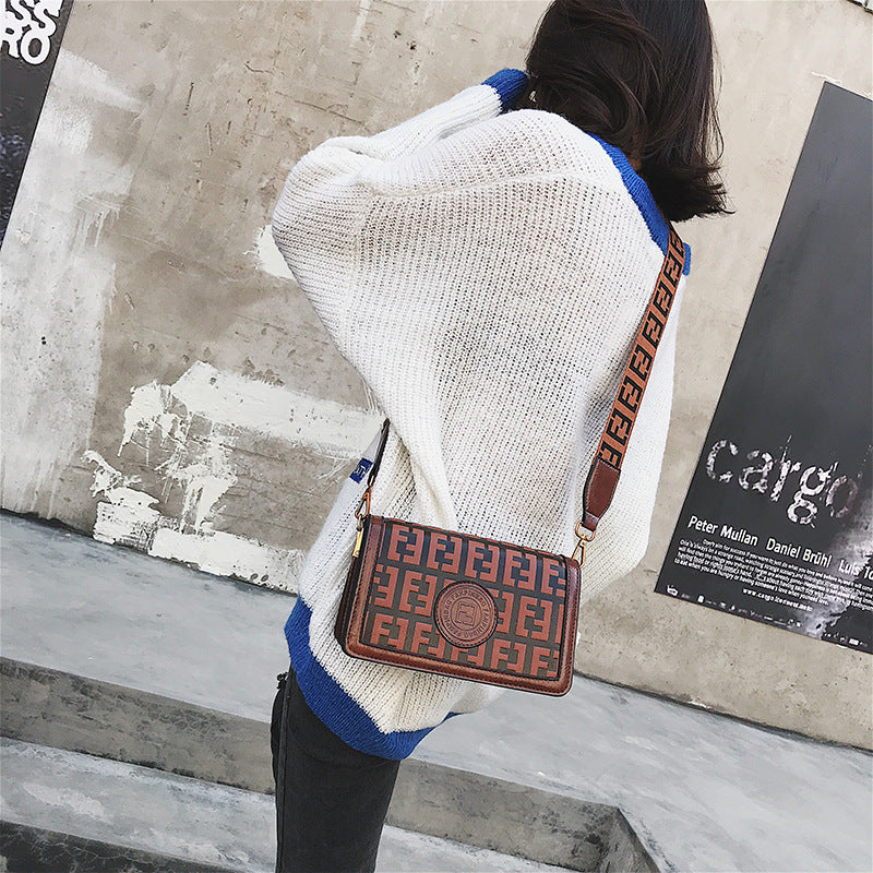 Vintage Mori Style Small Square Bag Wide Strap Crossbody Bag
