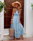 Women Dresses Feel the Sea Breeze on the Beach in Princess Dream Dress