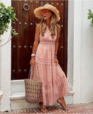 Women Dresses Feel the Sea Breeze on the Beach in Princess Dream Dress