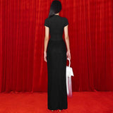 Women Dresses Stand Out in the Crowd: Women's Dresses That Exude Confidence and Poise