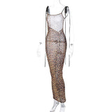 Women Dresses Make an Entrance with These Eye-Catching Women's Dresses