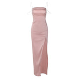 Women Dresses Make an Entrance with These Eye-Catching Women's Dresses