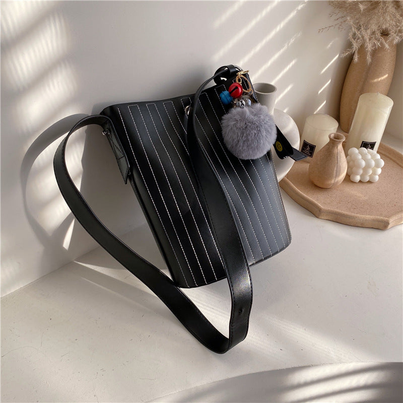 Women's Bucket Bag Broadband One-Shoulder Bag Crossbody Bag