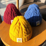 Toque Autumn and Winter Thick Warm Twist Knitted Hat Cone Top Hat Ear Protection Beanie Hat Woolen Cap Men