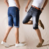 Summer Thin Light Blue Overknee Stylish Stone Washed Slim Fit Knee Length Jean Denim Short Ultra-Thin Denim Pants Men's Casual Slim Fit Cropped Pants