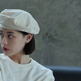 Women Beanies Spring and Autumn Hat Female Beret British Retro Octagonal Hat Melon